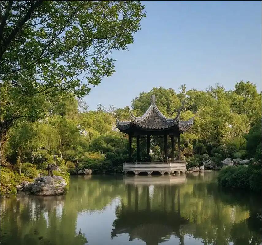 集安映易餐饮有限公司